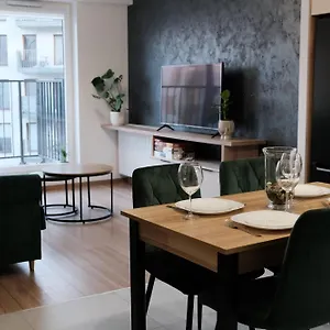 Apartament Space And More, Dmowskiego - 20 Minut Do Rynku, Self Check-in 24h, Parking, Wrocław