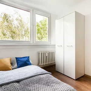 Apartament - Ul Mlodych Technikow, Wrocław